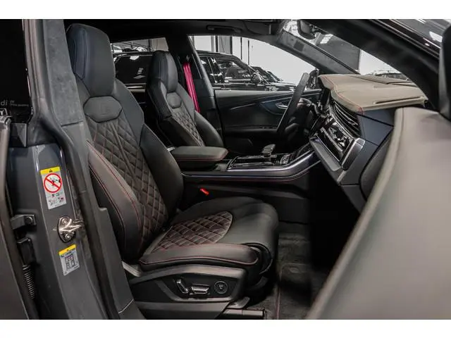 Audi Q8 60 TFSI e quattro Pro Line S Competition *Audi Exclusive / Bang & Olufsen Advanced / Stoelve...