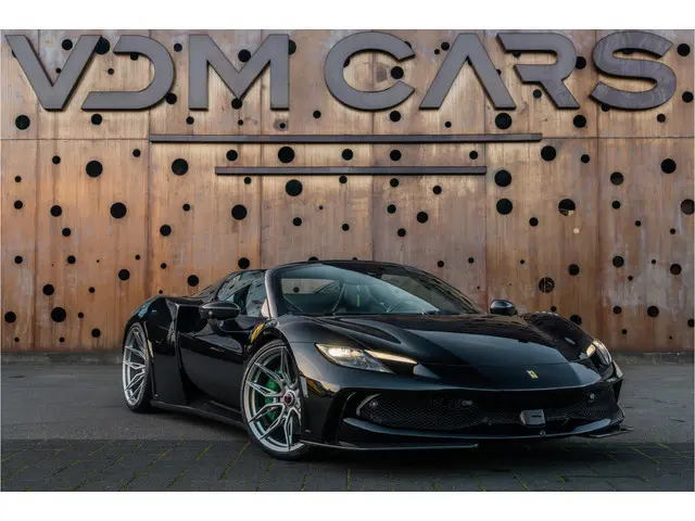 Ferrari 296 GTS 3.0 V6 N-LARGO | 1 OF 15 | Full Carbon | Novitec Widebody | ADAS | Lift | CarPlay |