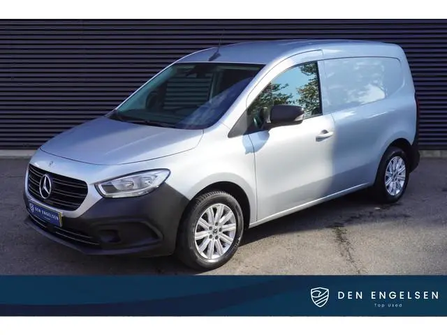 Mercedes-Benz Citan 110 CDI L1 Navigatie Trekhaak Camera Apple Carplay  Cruise control Airco Parkeer...