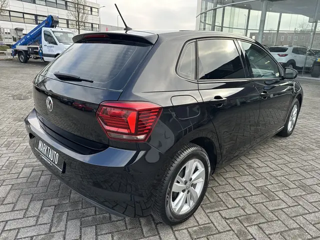 Volkswagen Polo VI  Comfortline Carplay Cruise Navi Led