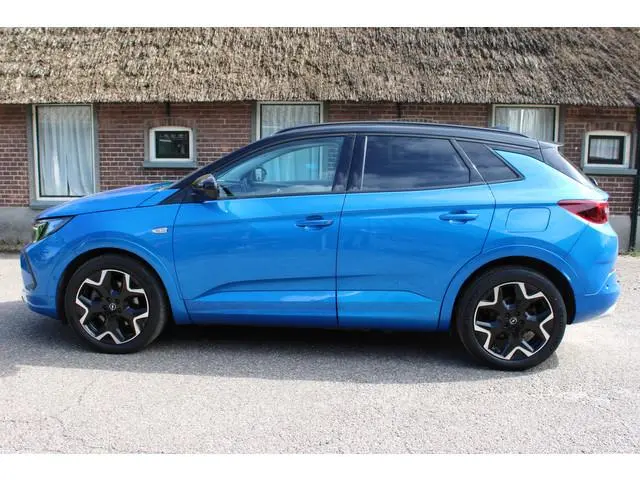 Opel Grandland