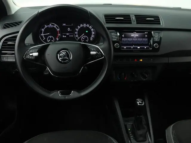 Skoda Fabia Combi 1.0 TSI Business Edition Automaat | Carplay navigatie | Cruise control | Airco