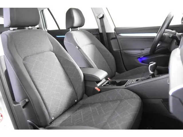 Volkswagen Golf Variant 1.0 TSI Life *1ste Eigenaar*Navigatie*Camera*Adaptive Cruise Control*
