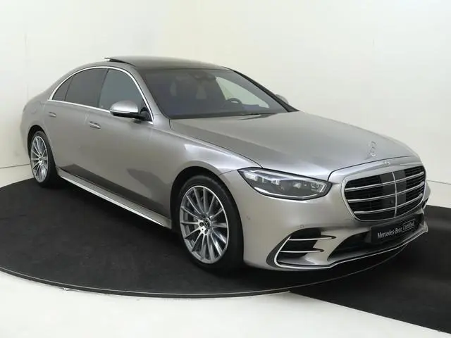 Mercedes-Benz S-klasse 580 e AMG Line / 360Graden-Camera / Memory-Stoelen / Panaroma-dak / Stoelvent...