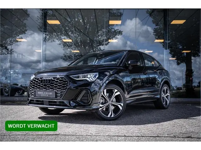 Audi Q3 Sportback 45 TFSI e S-line ** Leder ** LED ** 20inch ** Black Optic ** Keyless ** SONOS