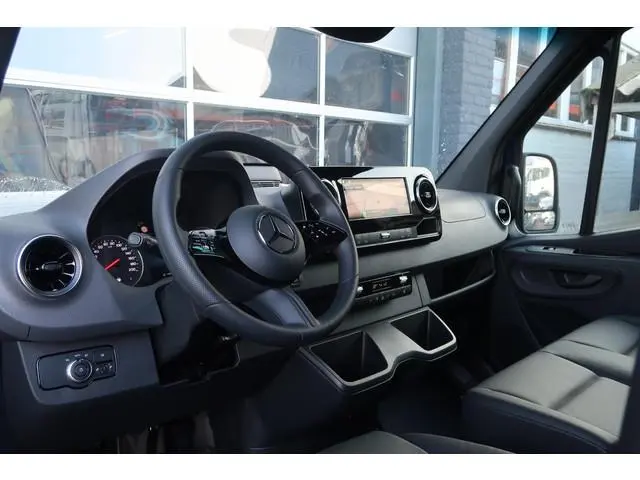 Mercedes-Benz Sprinter 519 CDI L2H1 AUT/ N2/ 5T/ ACC/ CAMERA/ MBUX GR/ TREKHAAK