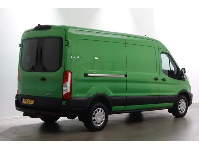 Ford Transit 350 2.0 TDCI 130pk E6 RWD L3H2 Airco/Camera/Trekhaak 2750kg 03-2020