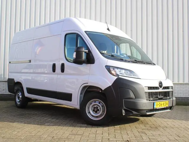 Opel Movano 2.2D 140 S&S L2H2 3.5t | BPM Vrij | Keyless Entry | Camera | Carplay | Cruise | Draadloo...