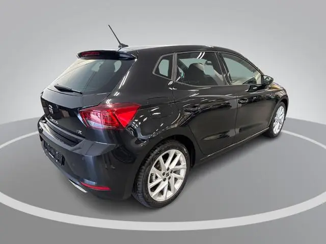 SEAT Ibiza 1.0 EcoTSI 115pk DSG FR Business Connect · Apple/Android Car Play · Cruise Control · Spor...
