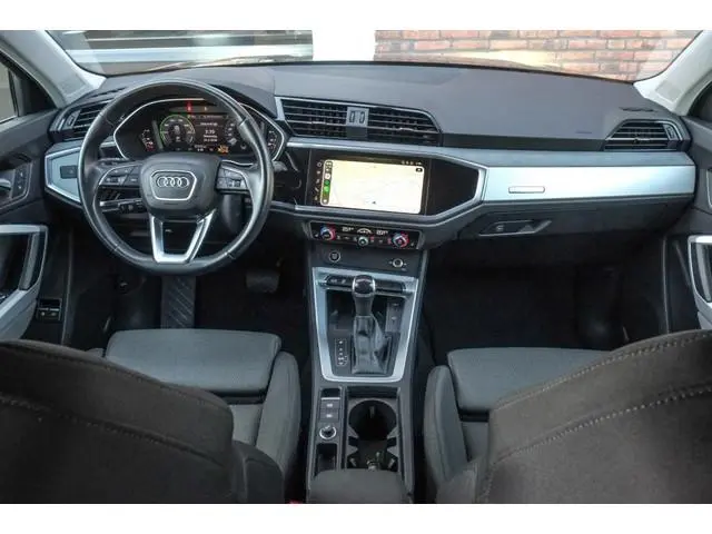 Audi Q3 45 TFSI e | SOH 94% | Carplay | Sportstoelen | Keyless entry