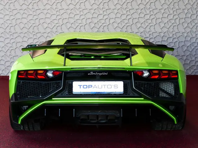Lamborghini Aventador