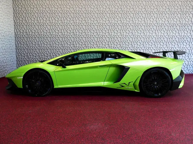 Lamborghini Aventador