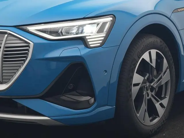 Audi e-tron
