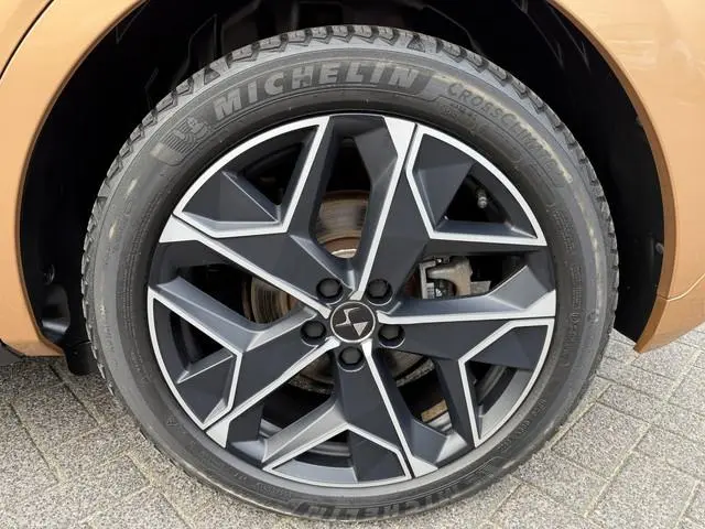 DS DS 4