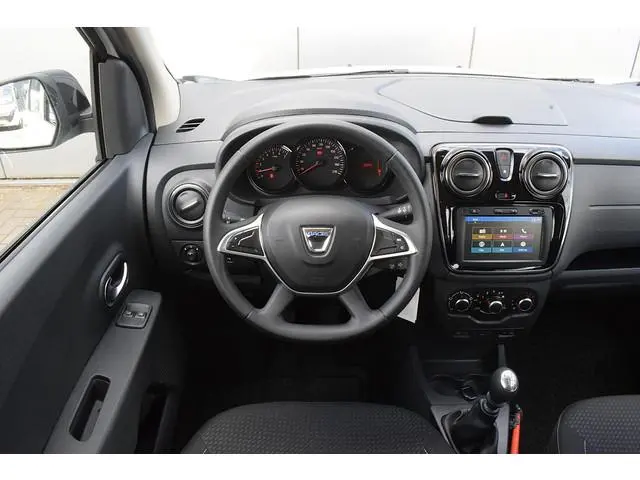 Dacia Lodgy