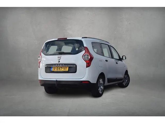 Dacia Lodgy 1.3 TCe Comfort 7p. | Trekhaak | Apple Carplay | Camera | Cruise