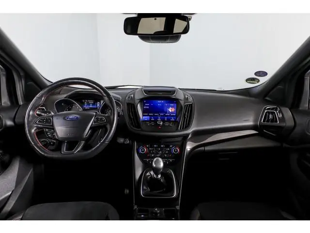 Ford Kuga 1.5 EcoBoost 150 PK ST Line | Cruise | Winterpakket | PDC | Camera | Bi-Xenon | NAV + App....
