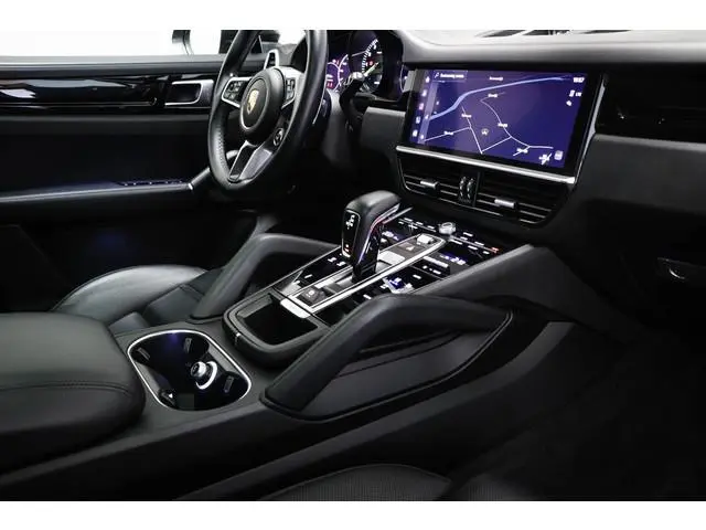 Porsche Cayenne 3.0 E-Hybrid Platinum Edition | LUCHTVERING | MASSAGE | STOELVENTILATIE | COMFORTSTO...