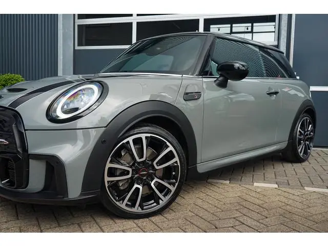MINI Cooper S 2.0 John Cooper Works