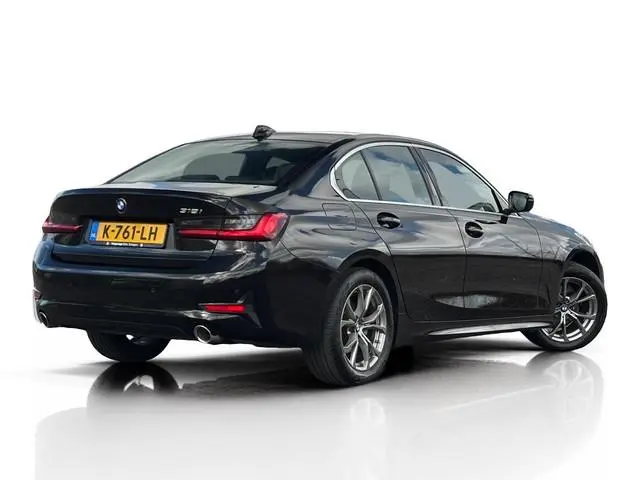 BMW 3-serie 318i Sport Line ✅ Sportstoelen ✅ LED ✅ Sfeer