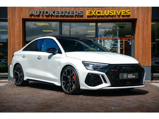 Audi A3 Limousine 2.5 TFSI RS 3 quattro Panoramadak B&O HUD ACC Hulk Edition RS3