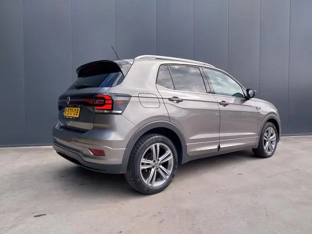 Volkswagen T-Cross 1.5 TSI 150 PK AUTOMAAT Business R LINE 1e EIGENAAR ADAPT CRUISE CAMERA LED NAVI...
