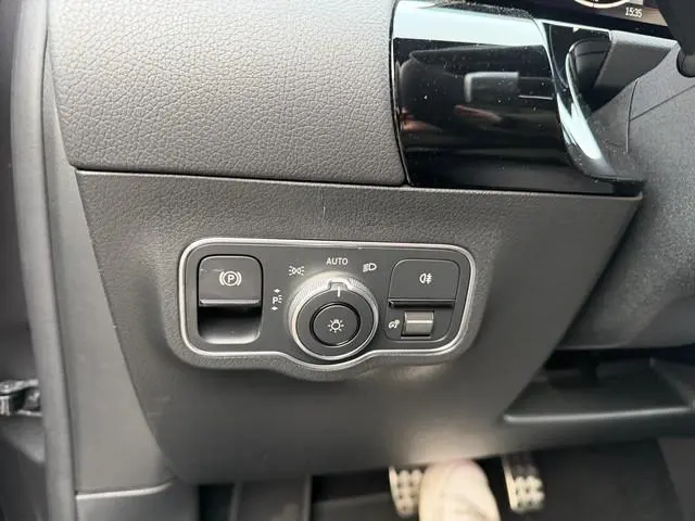 Mercedes-Benz GLA-klasse 250 e AMG-line hybrid l nieuwe auto rijklaar