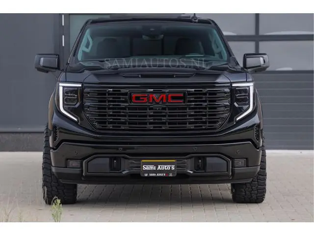 GMC Sierra