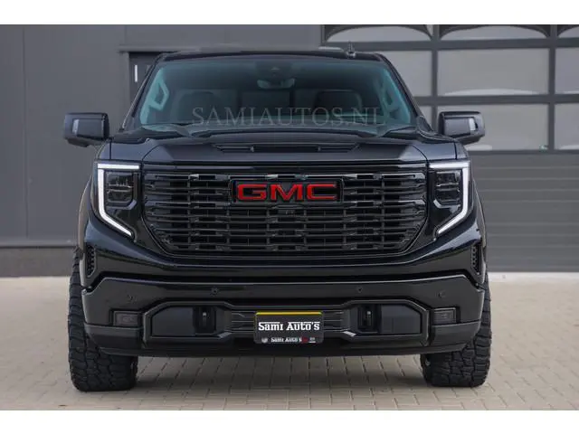 GMC Sierra