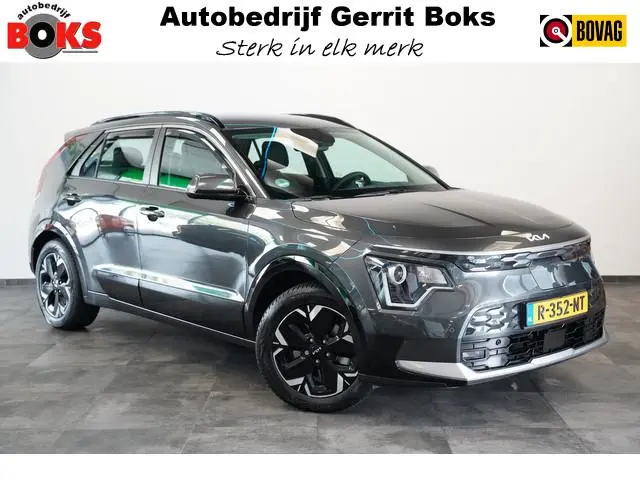 Kia Niro EV DynamicLine 64.8 kWh ACC PDC Trekhaak Navi Climate Control NAP!