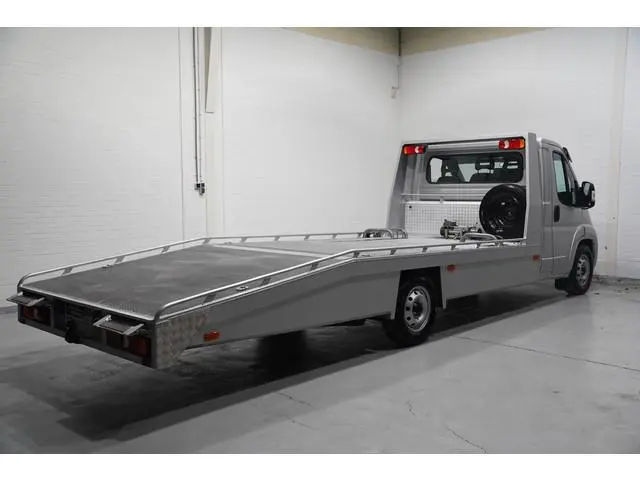 Fiat Ducato 2.2 Mjet 140 pk Autotransporter Tijhof BPM vrij Airco, Trekhaak 3.000 kg, Cruise control...