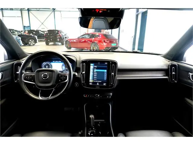 Volvo XC40 1.5 T5 Plug-in Hybrid 193kW/262pk DCT7 R-Design PANORAMADAK + LEER + ADAPT.CRUISE + PILOT...