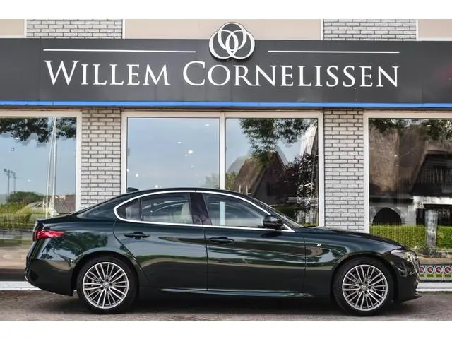 Alfa Romeo Giulia 2.2 TI Verde Visconti Leder Carplay Stoelverw.