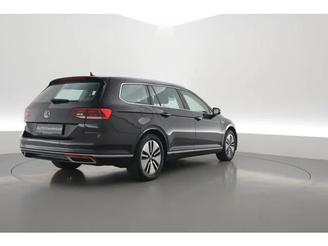Volkswagen Passat Variant 1.4 TSI PHEV GTE Business | Adapt. Cruise | Camera | Memory Seat | Stoel-S...