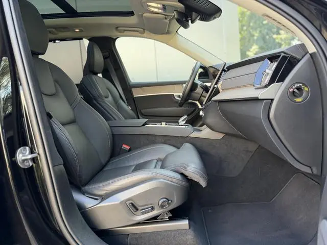 Volvo XC90 2.0 T8 Plug-in hybrid AWD Ultra Dark |Full Option|Pano|B&W|Massage/Ventilatie|Luchtvering...