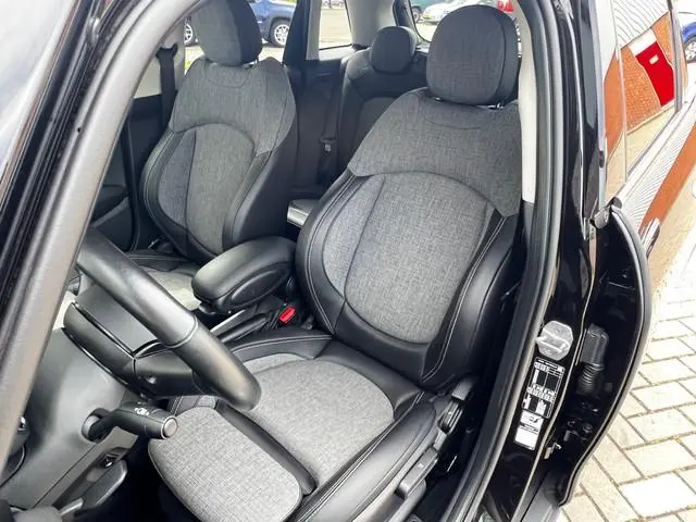 MINI Mini 1.5 Cooper Classic Chili Turbo 136 PK 5 Deurs | Airco | Apple CarPlay | Navigatie | 16" LM...