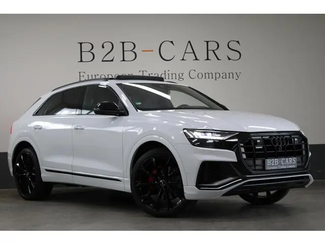Audi Q8 55 TFSI Quattro | S-line | Panorama | Matrix LED | Luchtvering | ACC | Head-up Display