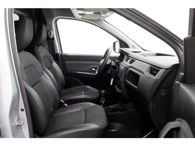 Renault Express 1.3 TCe 100pk Benzine Comfort Airco/Navi/Cruise Control 06-2022