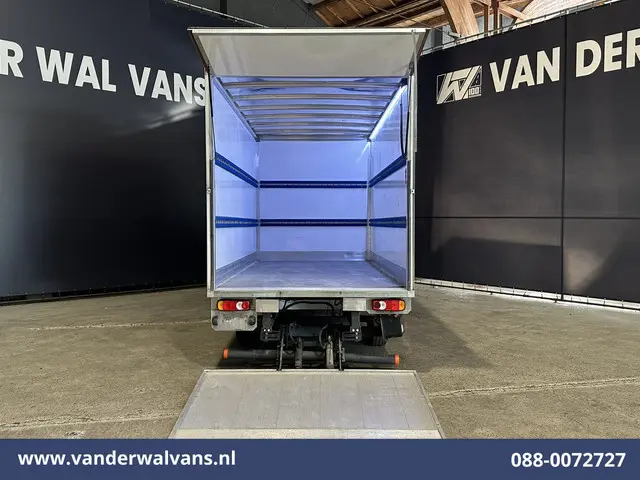 Renault Master 2.3 dCi 146pk Bakwagen 222cm hoog Laadklep Euro6 Airco | Navigatie | Camera | Cruisec...