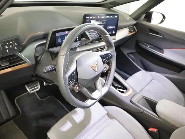 Cupra Born