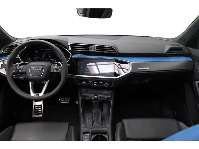 Audi RSQ3