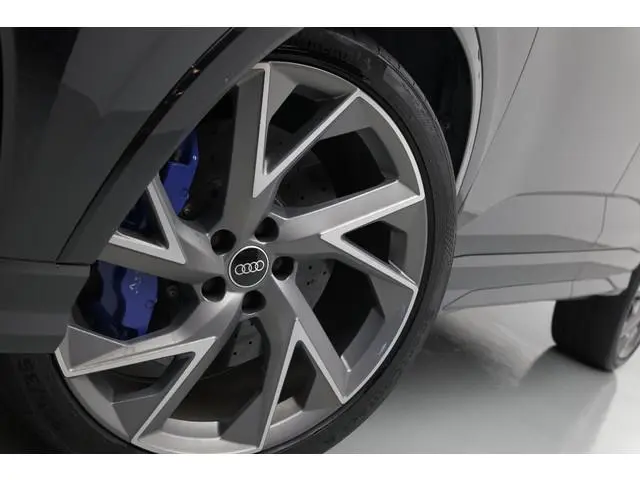 Audi RSQ3