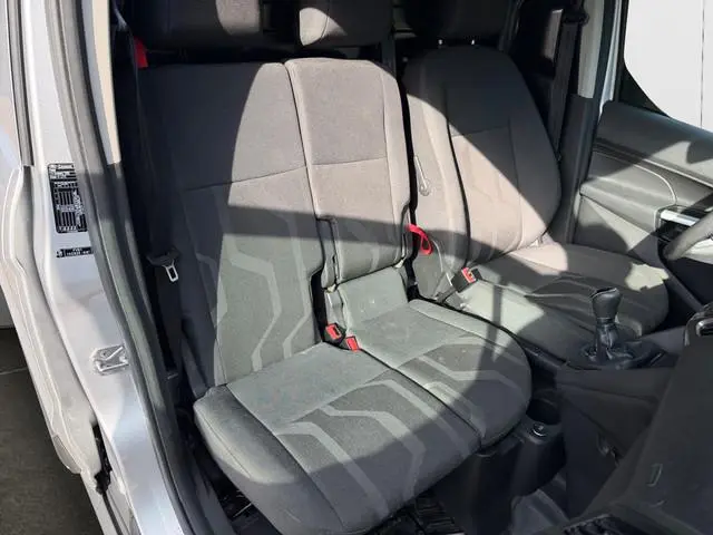 Ford Transit Connect 1.5 TDCI L2 Euro 6- 3 Pers, Carplay, Android Auto, Camera, Navigatie, Trekhaak,...