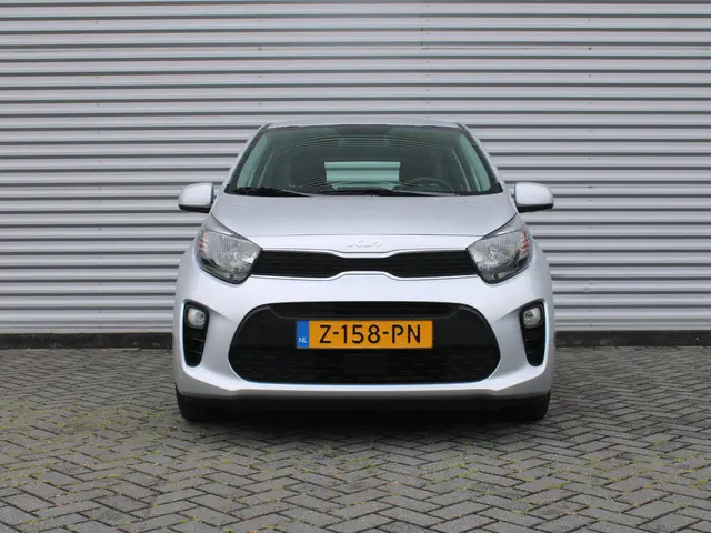 Kia Picanto 1.0 DPi DynamicLine | Camera | Cruise | 14" LM | Airco | Apple Carplay/Android Auto |