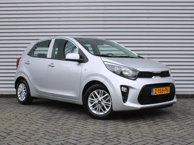Kia Picanto 1.0 DPi DynamicLine | Camera | Cruise | 14" LM | Airco | Apple Carplay/Android Auto |