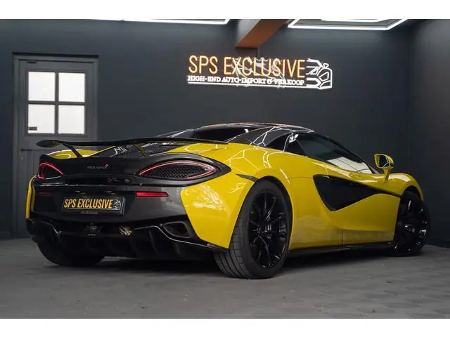 McLaren 570S