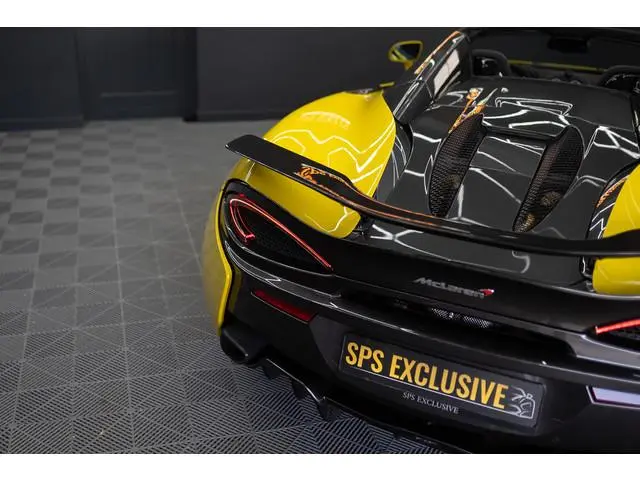 McLaren 570S
