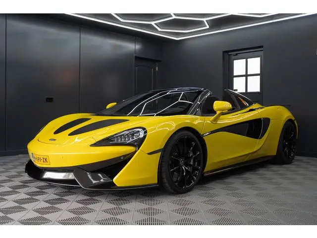 McLaren 570S