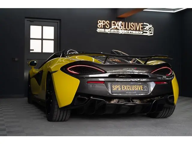 McLaren 570S
