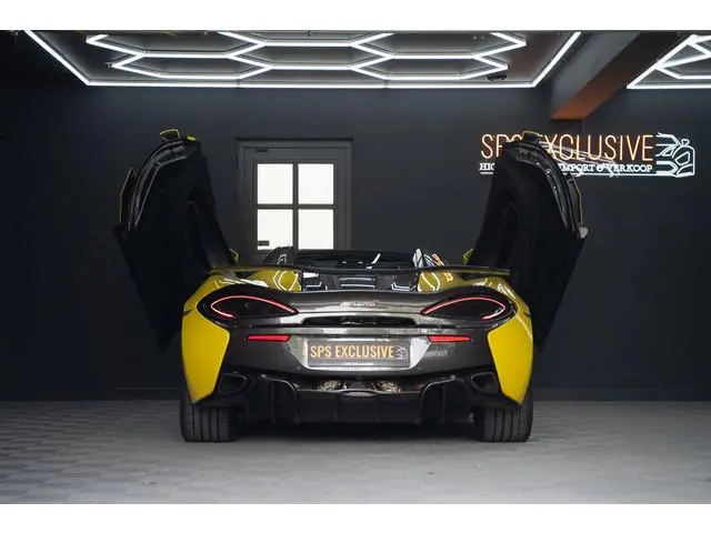 McLaren 570S